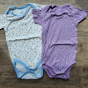 Honest Baby onesies 18 months